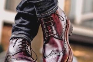 Cómo combinar zapatos de hombre Color Vino (7)