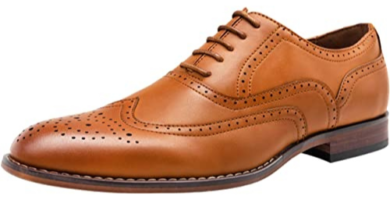 Zapatos de vestir para hombre color marron claro ideal para combinar con trajes color vino
